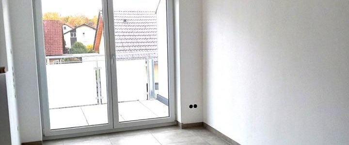 2-ZKB Neubauwohnung im DG, hochwertige Ausstattung - Foto 1