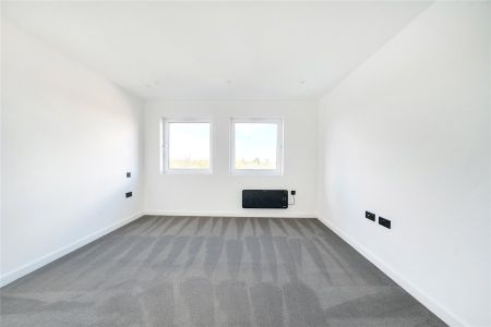 Rosemount Avenue, West Byfleet - 1 bedroomProperty for lettings - Seymours - Photo 3