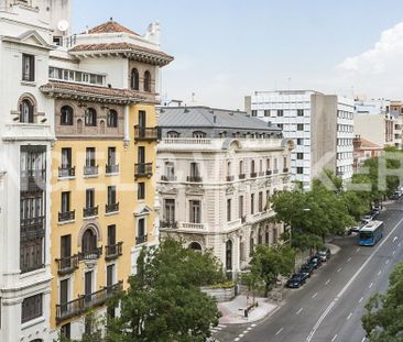 Apartamento de alquiler en Trafalgar - Photo 4