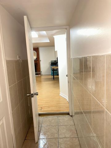 For Lease - 6 Stoneton Drive Unit# Bsm, Toronto, Ontario - Photo 5
