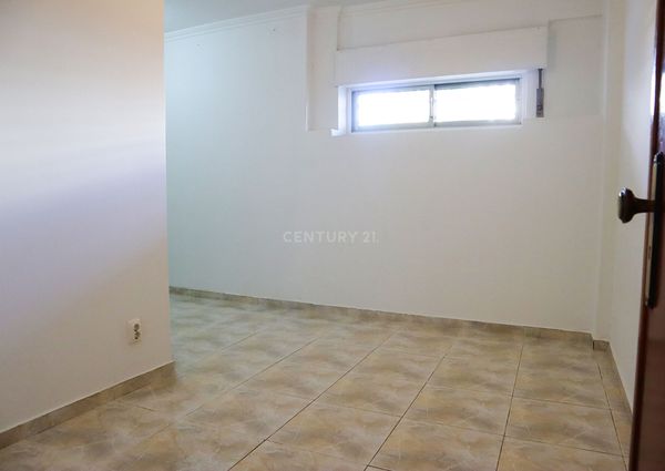 Arrendamento | Apartamento T1+1 | Amadora