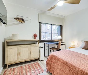 Carrer de Calderón de la Barca, Barcelona, Catalonia 08032 - Photo 5