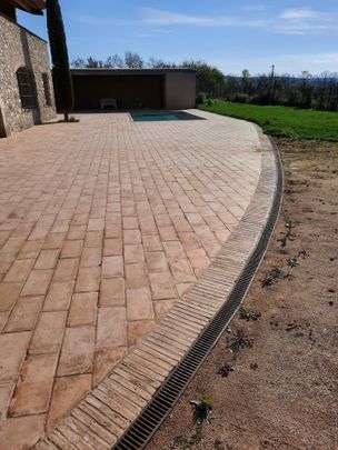 Finca rústica de alquiler en Carrer de Ponent, Bàscara - Photo 1