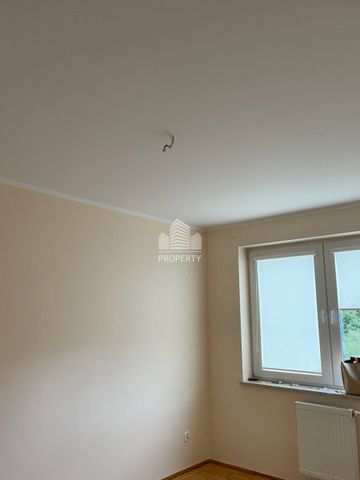 Cegła 2007r.,,garaż, Koniuchy, do umeblowania - Zdjęcie 4