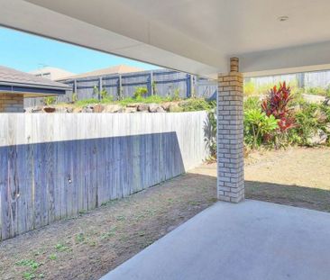 Neat and Tidy Family Home in Alberi Park Estate - Photo 6