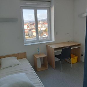 Appartement - T1BIS - OYONNAX - Photo 2