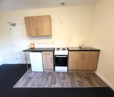 Studio to rent - Photo 4