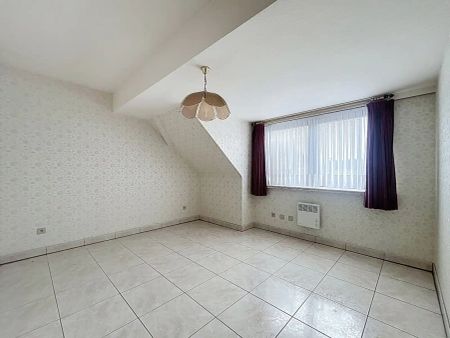 Centraal gelegen én Ruim dakappartement met 2 SLPK! - Photo 2