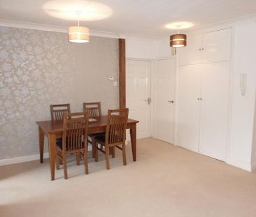 2 Bedroom Apartment To Let - Photo 2