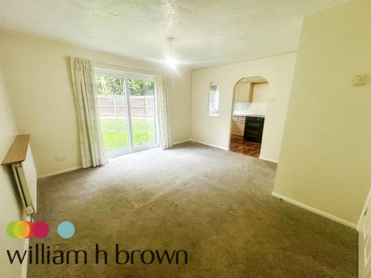 Ragley Close, Braintree, Great Notley - Photo 1