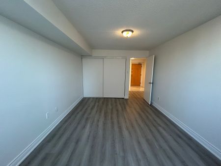 For Lease - 3050 Ellesmere Road Unit# 1217, Toronto, Ontario - Photo 3