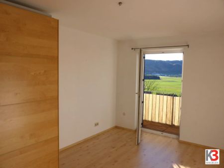 K3 - Zwei-Zimmer-Wohnung mit Kaminofen und Balkon - Photo 4