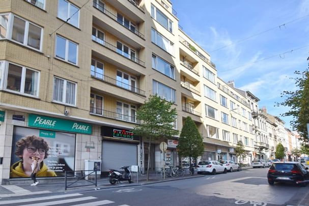 Appartement te huur - Photo 1