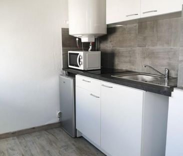 Location Appartement 1 pièce 24m² BREST 29200 - Photo 2