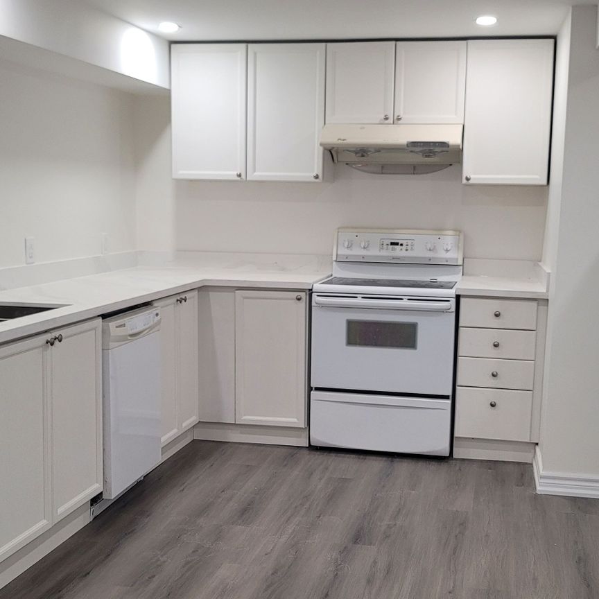 For Lease - 1132 Thimbleberry Circle Unit# Basement, Oshawa, Ontario - Photo 1