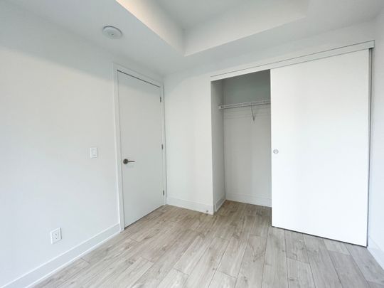 THE EIGHT: Bloor St & Yonge St (8 Cumberland St) AD#003205 - Photo 1