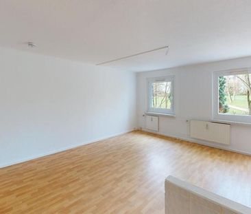 3-Raum-Wohnung mit offenen Wohn-/Essbereich - Photo 1