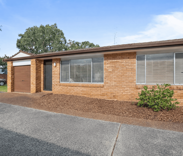 IDEAL TWO BEDROOM VILLA - Photo 6