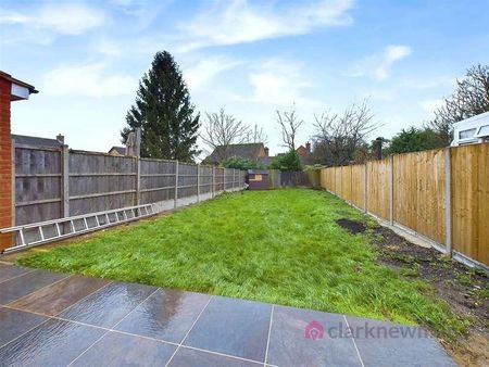 Dimsdale Crescent, Bishop's Stortford, CM23 - Photo 3