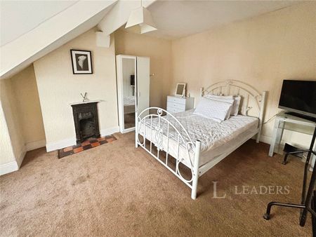 3 bedroom house to rent Mount Pleasant, Redditch, Worcestershire, B97 - Photo 4