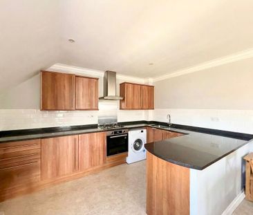 2 bedroom flat to rent - Photo 3