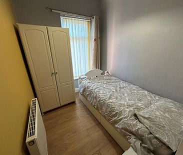 4 bedroom house to rent - Photo 3