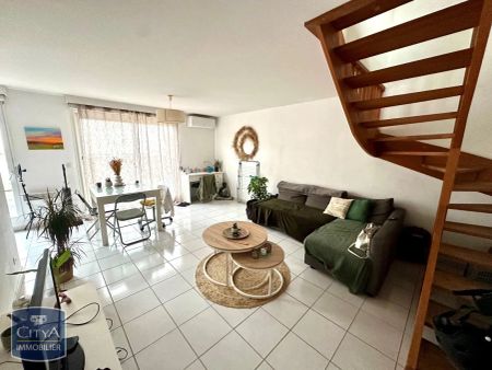 Appartement à louer 3 pièces 62.25m² - Photo 2