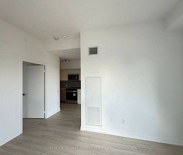 Wilson Ave & Allen Rd Beautiful 2Bdrm Sleek Kitchen Near Subway - Photo 3