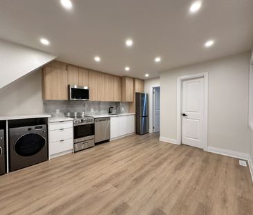 For Lease - 38 Lightbourn Avenue, Toronto, Ontario - Photo 6