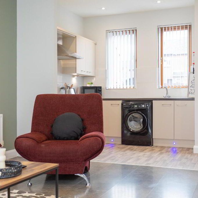 Room 4, Epworth Street, Belfast, BT5 4QR - Photo 1