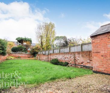 1 bedroom house of multiple occupation to rent - Photo 2