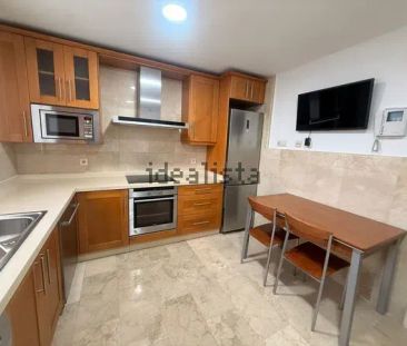 Alquiler de piso en Avenida de la Marina - Photo 4
