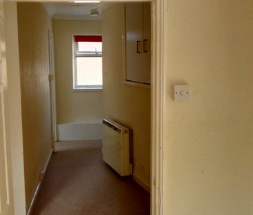 2 bed Maisonette in West Street , Banwell, BS29 6DA - Photo 3
