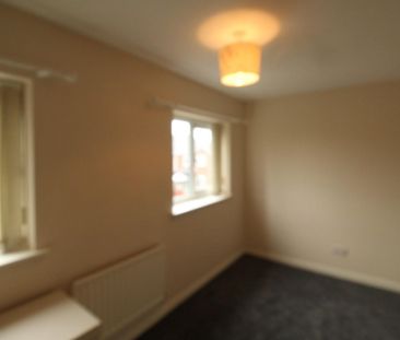 3 bedroom House To Let - Photo 4