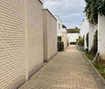 Appartement te huur in Anderlecht voor € 1.050 met 2 slaapkamers - Photo 1