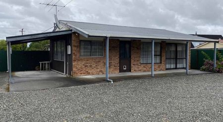 REEFTON - 2 BEDROOMS - Photo 3