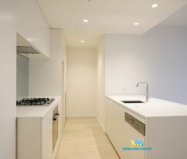 LUXURIOUS APT in Southbank with Amazing Views - Photo 2