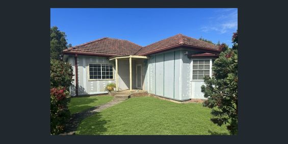 Single Level Home - Photo 3