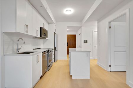 For Lease - 3240 William Coltson Avenue Unit# 1803, Oakville, Ontario - Photo 2