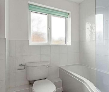 Crowhurst Mead, Godstone, RH9 - Photo 1