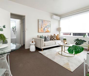 Charming Unit in the Heart of Malvern - Photo 3