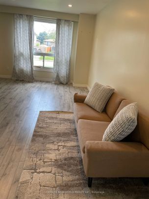 For Lease - 862 Hillcrest Road, Pickering, Ontario - Photo 1