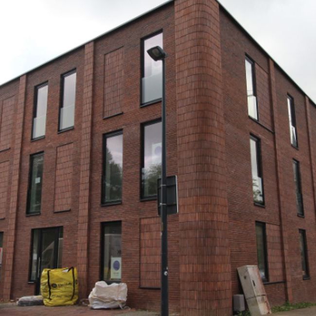 Appartement te huur in Kortrijk voor € 900 met 2 slaapkamers - Photo 1