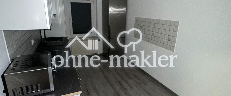 Einbauküche und Badewanne - 2-Zimmer - Photo 1