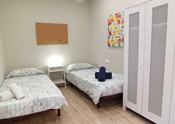 Carrer del Diluvi, Barcelona, Catalonia 08012