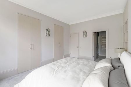 4 bedroom apartment to rent - Photo 4