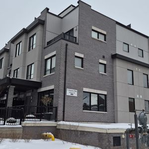 For Lease - 11 Baynes Way Unit# 13, Bradford West Gwillimbury, Ontario - Photo 2