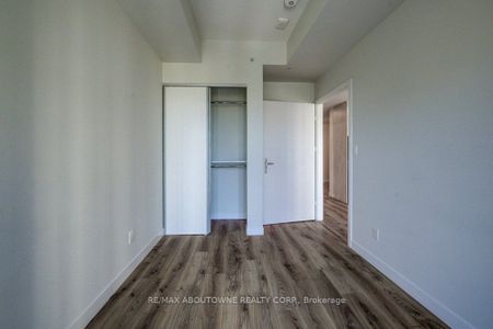 For Lease - 60 Frederick Street Unit# 903, Kitchener, Ontario - Photo 3