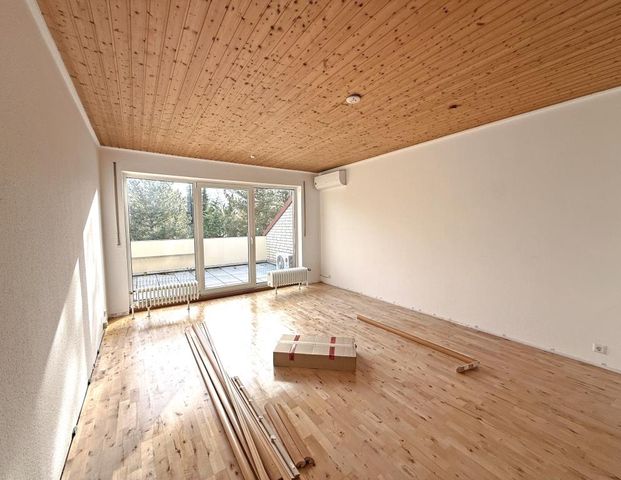 Gepflegte Wohnung mit sonniger Dachterrasse - Foto 1