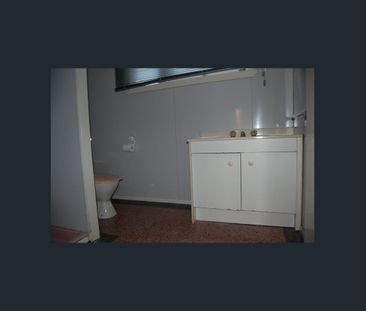 Private! Convenient Location - Photo 4